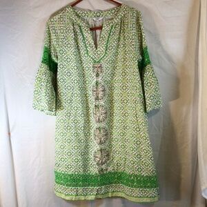 Crown and ivy dress size 2 green knee length bell sleeves resort coastal beachy